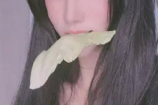 主机一哥与女Coser互骂结果第二天就一笑泯恩仇甚至有人调侃他们在一起引热议